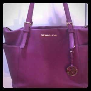 Micheal Kors jet set leather tote